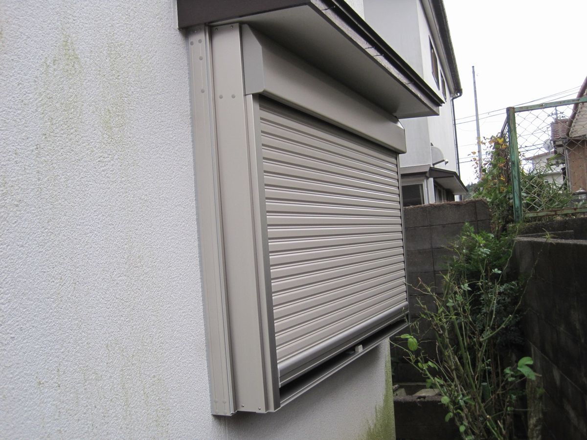 後付シャッター工事施工後